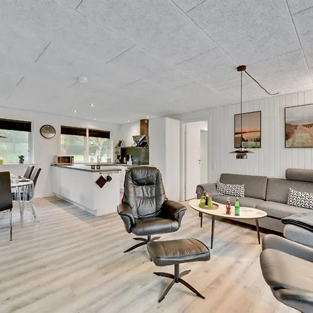 On - From The Sea By Interhome